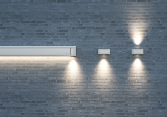 MX-4 Bergvilla Detail Beleuchtung Externe Wandleuchte Möglichkeiten 202212.jpg
