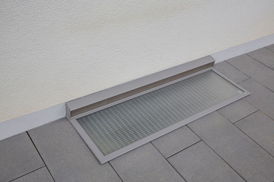 IS11-erfal-insektenschutz-lichtschachtabdeckung-resi