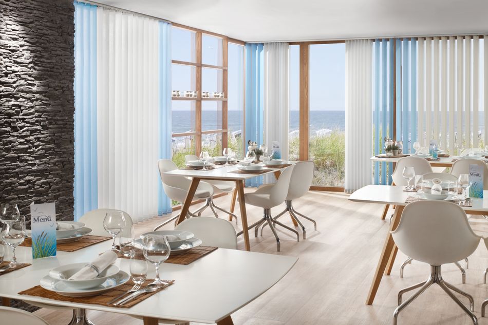 SF erfal Lamellenvorhänge Senkrechtfenster erfal_Lamellenvorhaenge_R-0148.jpg