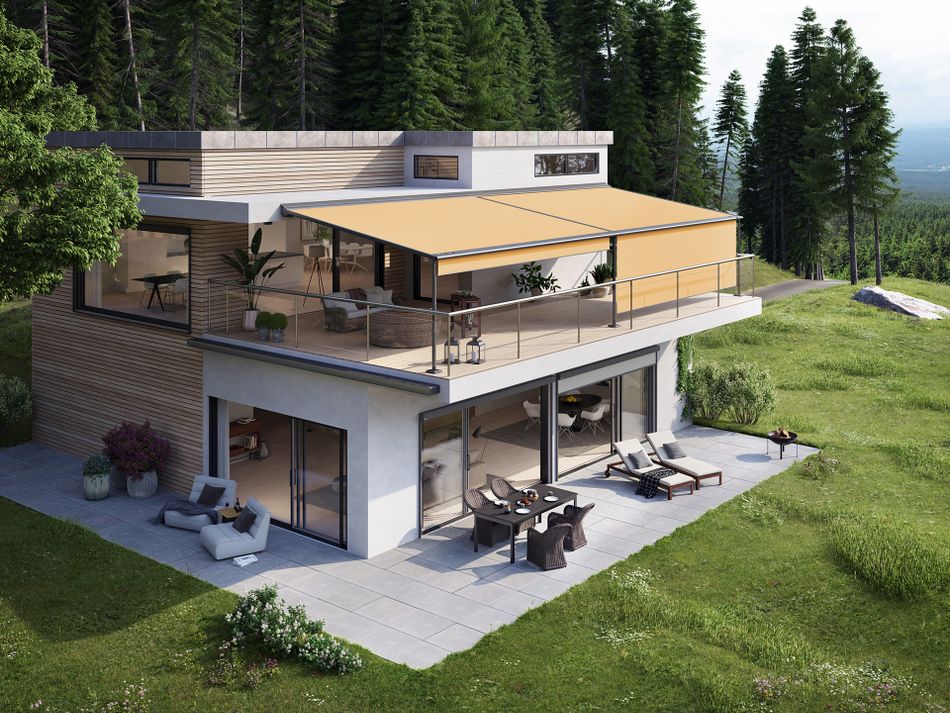 Zwei Markisen mx pergola classic mit Schatteplus auf dem Balkon des Hauses am Hang