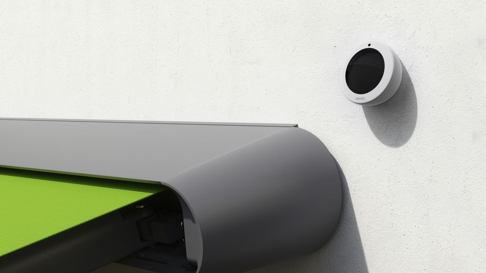 Sonnensenor für die automatische Steuerung von markilux Markisen in der Detailansicht.